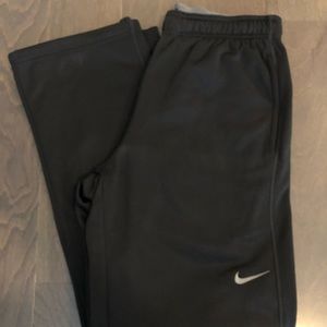 Nike Therma Dri Fit sweat pants